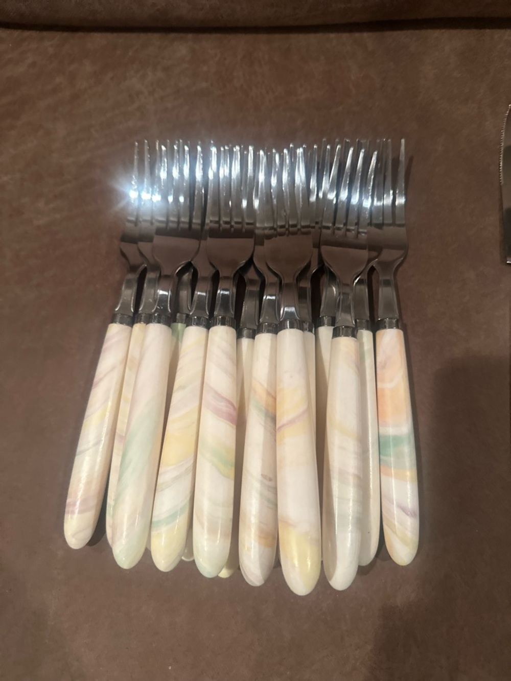 Marble Swirl Silverware Set - Picture 4 of 11